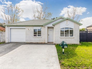 9 Ashmere Lane, Weymouth, Auckland