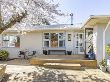 7 Woodend Road, Woodend, Woodend