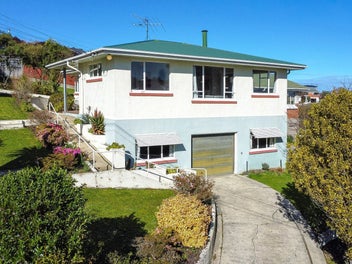 18 Chisholm Place, Tainui, Dunedin