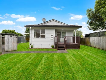 1/18 Trimdon Street, Randwick Park, Auckland