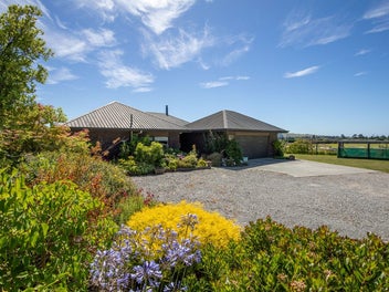 215 Reserve Road, Balcairn