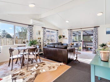 25 Denarius Lane, Glendene, Auckland