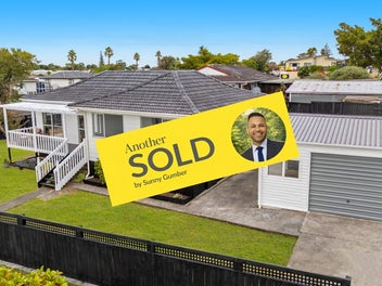 35 Sidey Avenue, Clover Park, Auckland