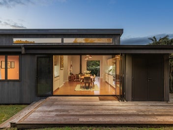 200 Onemana Drive, Onemana, Whangamatā