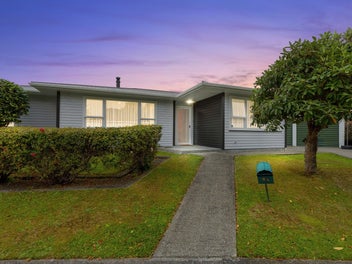 15 Bonnie Glen Crescent, Ebdentown, Upper Hutt