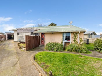 7 Rogers Street, Castlecliff, Whanganui