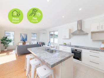 72 Sunstone Crescent, Brown Owl, Upper Hutt