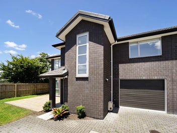 43B Wairau Avenue, Avondale, Auckland
