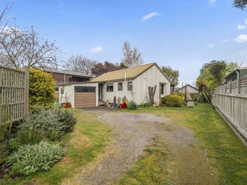 2/7 Kereru Street, Two Mile Bay, Taupō