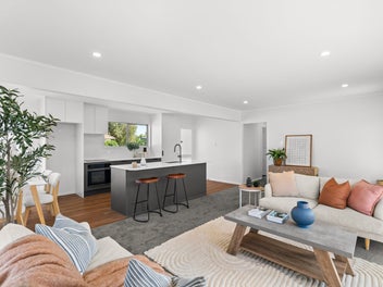 31 Denniston Crescent, Redwood, Christchurch