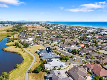 37 Santa Maria Key, Papamoa Beach, Papamoa