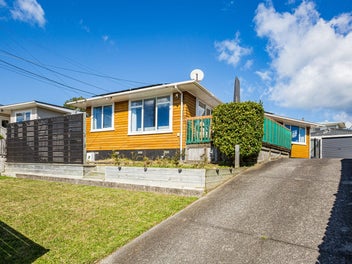 43 Mark Avenue, Paparangi, Wellington