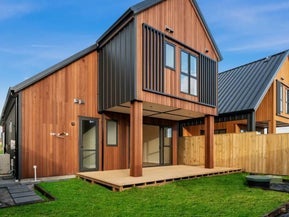 16 Coopworth Street, Karaka, Papakura