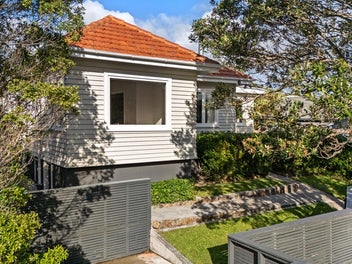 7 Albemarle Road, Northland, Wellington