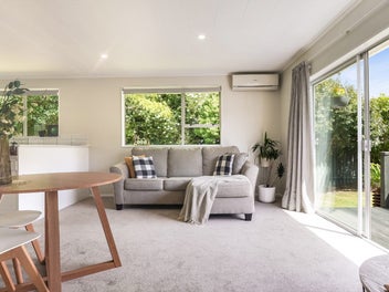 1/10 Denver Grove, Totara Park, Upper Hutt