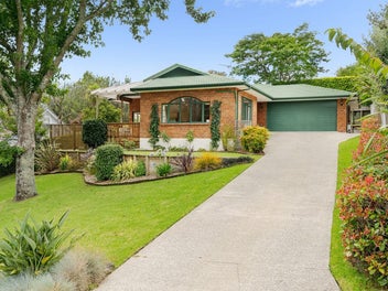 10 Rothesay Lane, Bethlehem, Tauranga