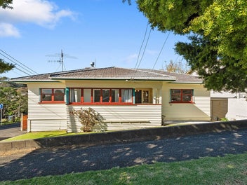 13 Akarana Avenue, Mount Roskill, Auckland
