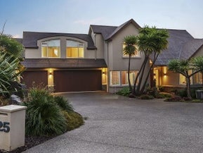 25 Anaheim Boulevard, Shamrock Park, Auckland