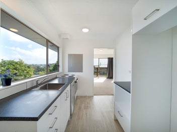 20 Adventure Drive, Whitby, Porirua