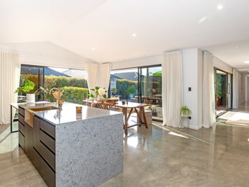 137 Potae Avenue, Riverdale, Gisborne