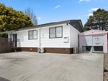 49 Crawshaw Drive, Nawton, Hamilton