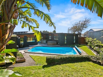 5B Wesley Avenue, Frankleigh Park, New Plymouth