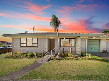1/7 King Edward Avenue, Papakura, Auckland