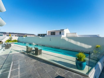 225 Lake Terrace, Waipahihi, Taupo