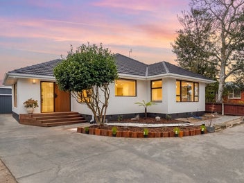 65 Burnside Crescent, Burnside, Christchurch