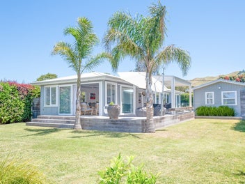 19 Harper Road, Waimarama