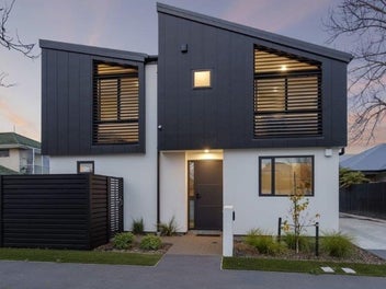 16A Champion Street, Edgeware, Christchurch