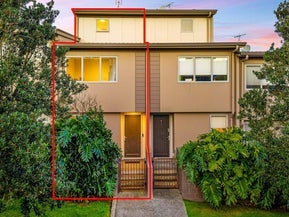 7/1 Gracechurch Drive, Flat Bush, Auckland