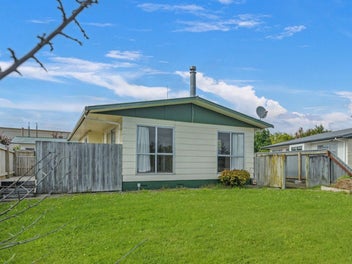 40 Geraldine Crescent, Cloverlea, Palmerston North