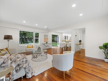 17 Downsview Road, Pakuranga Heights, Auckland