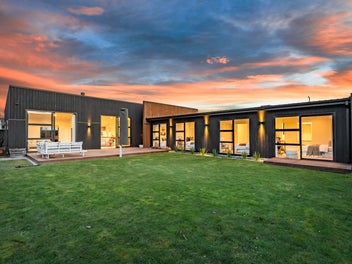 41 Grayshott Avenue, Casebrook, Christchurch