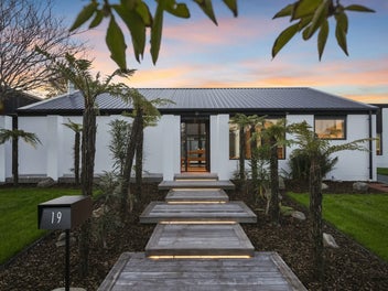 19 Dunbarton Street, Redwood, Christchurch