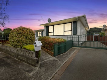 51 Bonnie Glen Crescent, Ebdentown, Upper Hutt