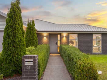 37 Greenwich Street, Halswell, Christchurch