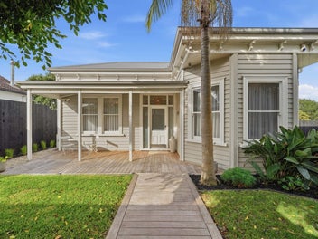 2/37 Panorama Road, Mount Wellington, Auckland