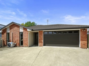 3A Savage Crescent, Upper Hutt Central, Upper Hutt