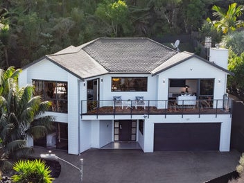 24 Schopolo Place, Schnapper Rock, Auckland