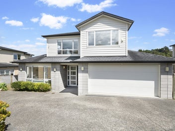 42 Travis View Drive, Fairview Heights, Auckland
