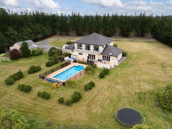 16 Harpers Road, Rangiora