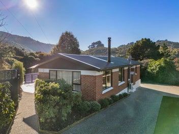 31 Glenmore Street, Glenleith, Dunedin