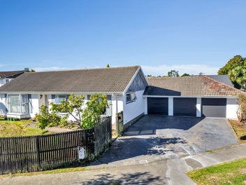 12 Delaware Crescent, Russley, Christchurch