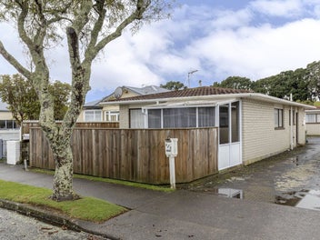 1/6 Hoyle Place, New Plymouth, New Plymouth
