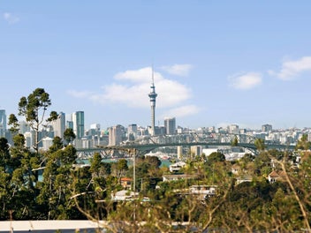 6/12 Wernham Place, Northcote, Auckland