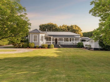 27 Paparoa Road, Tauranga