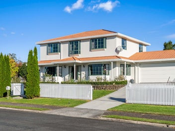 1 Saunders Place, Te Puke
