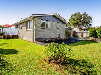 3 Ross Place, Blagdon, New Plymouth